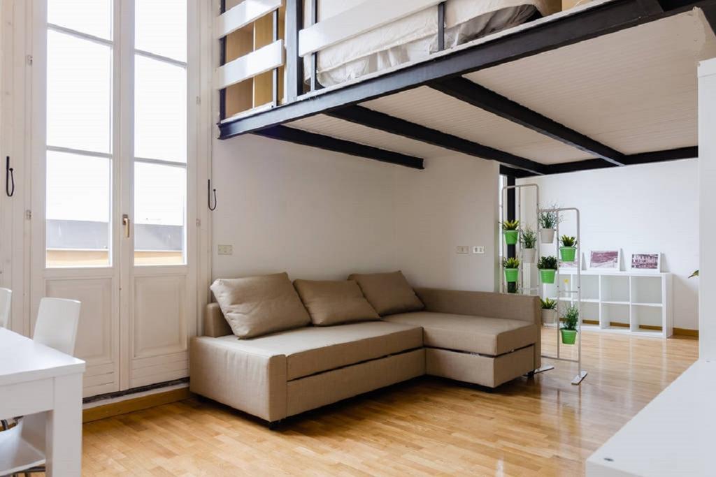 V12 Design Apartments Milan Bilik gambar